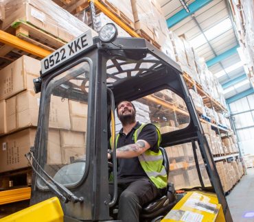 Green Fulfilment Employee Working