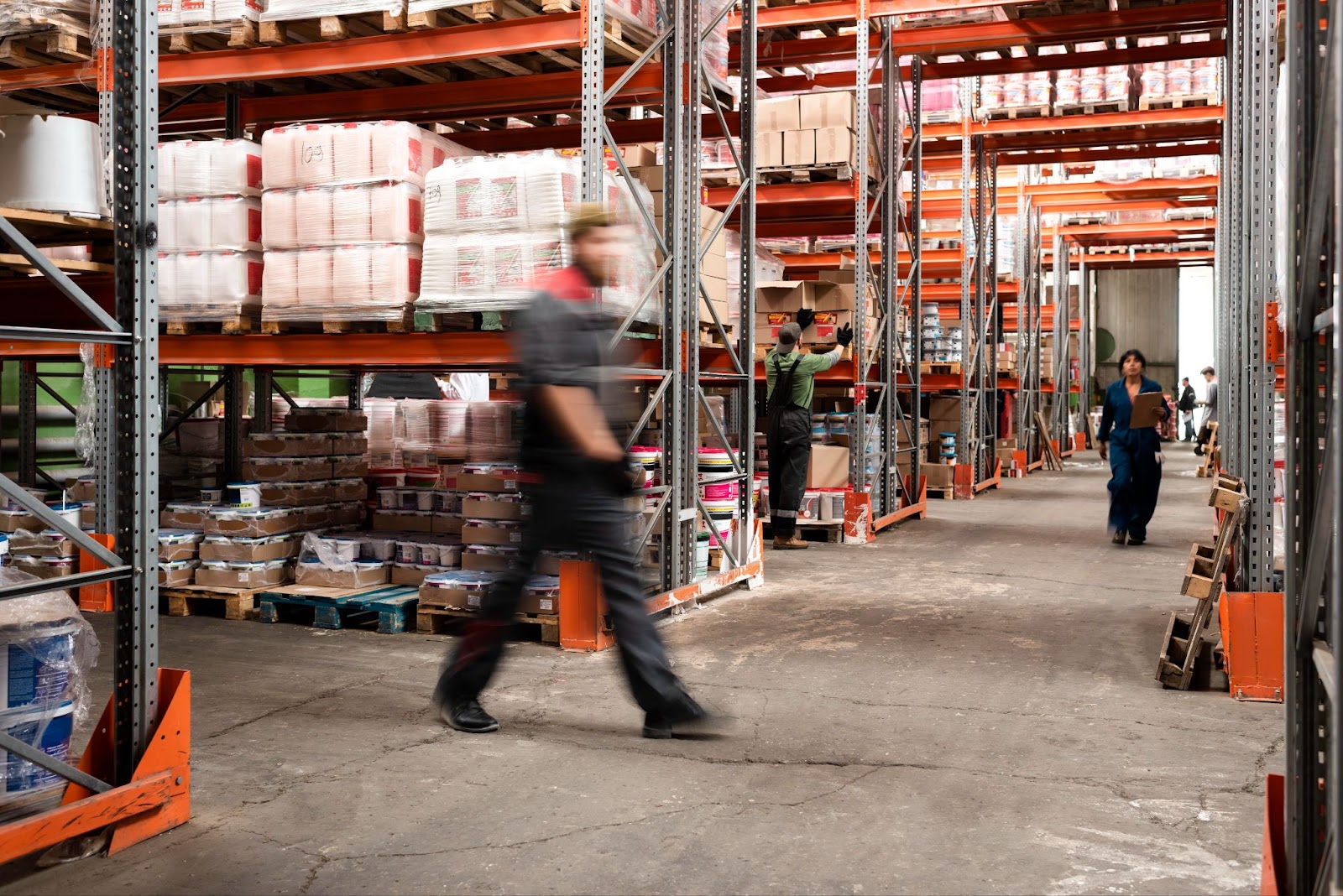 UK Warehouse